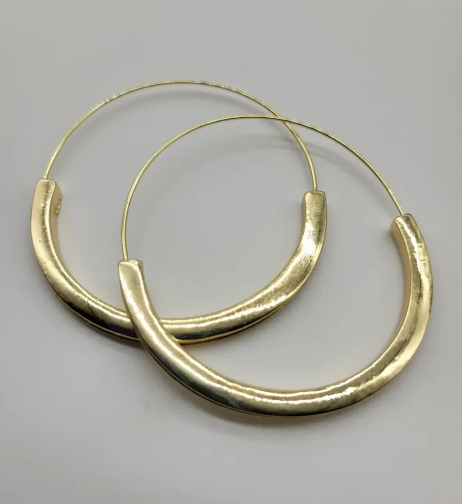 Effortless Elegance Hoop Earrings