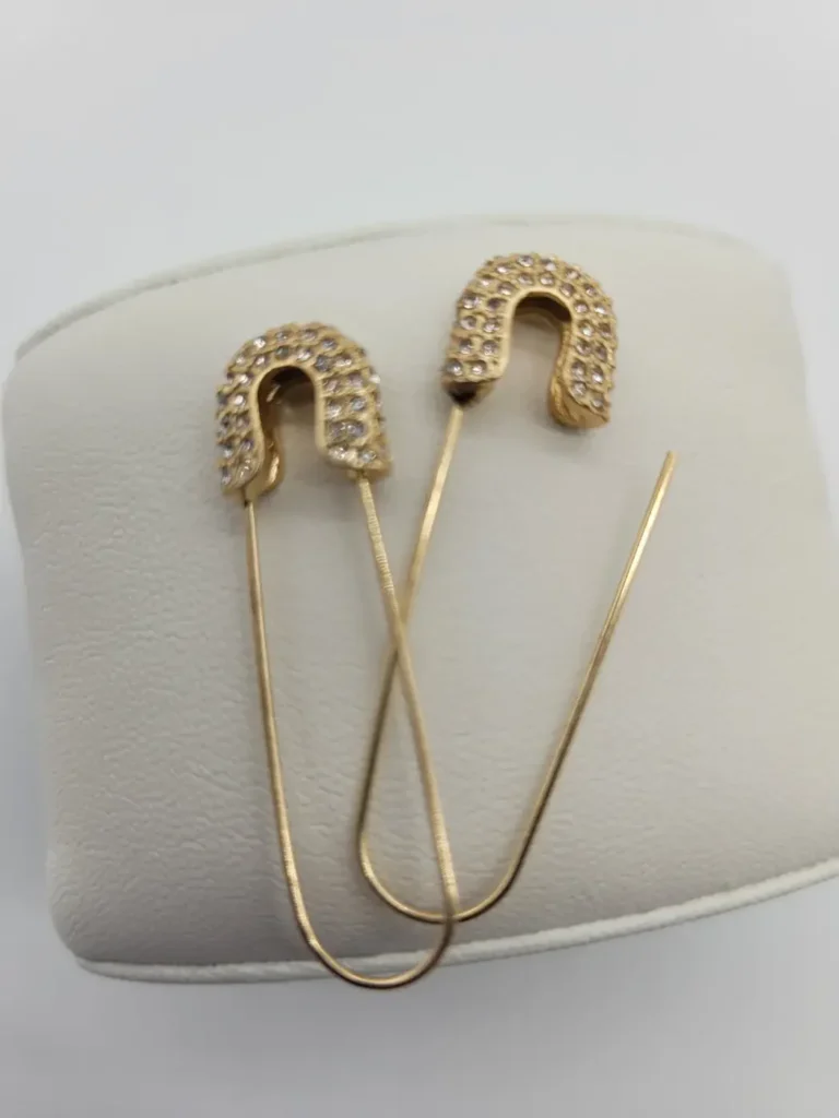 Rhinestone Safety Pin Design Earrings